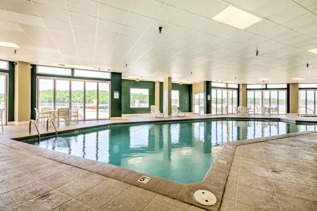 Lakefront Osage Beach Condo Balcony And Pool Access Exterior foto